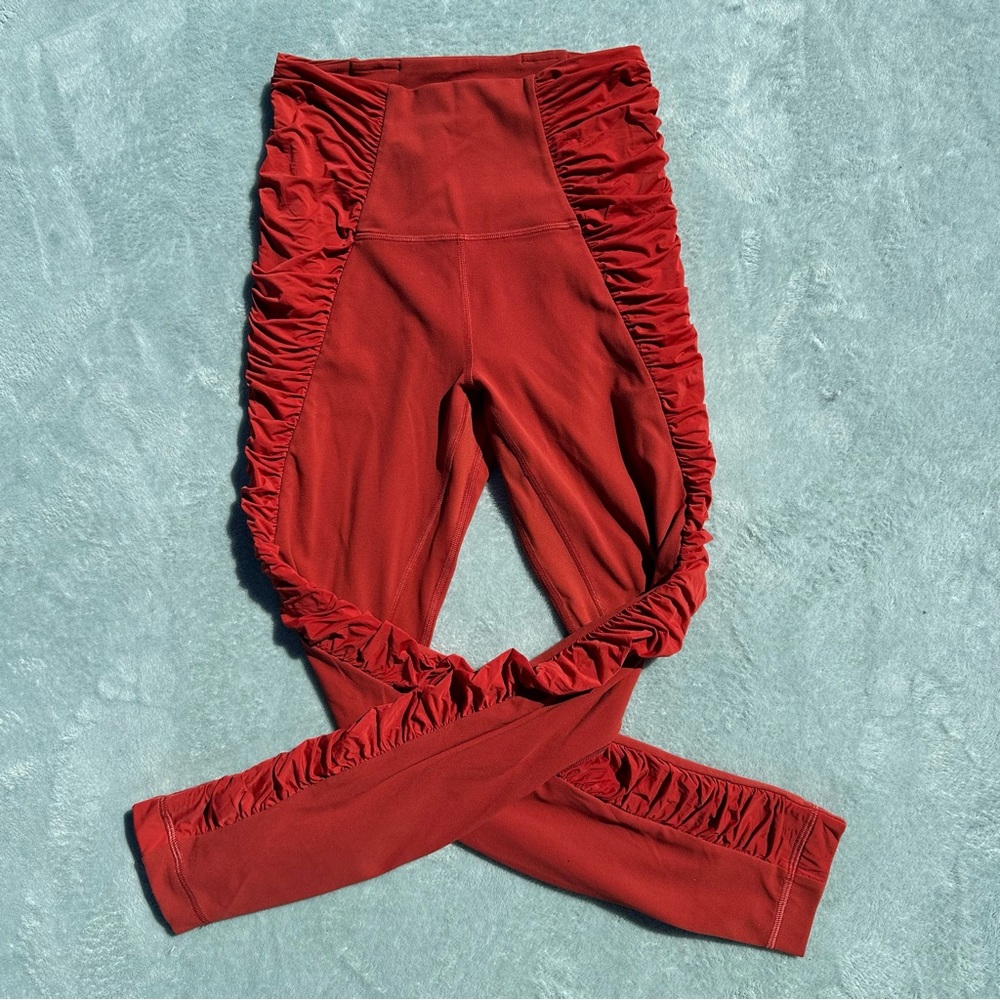 Lululemon special edition align high rise pant *ruched